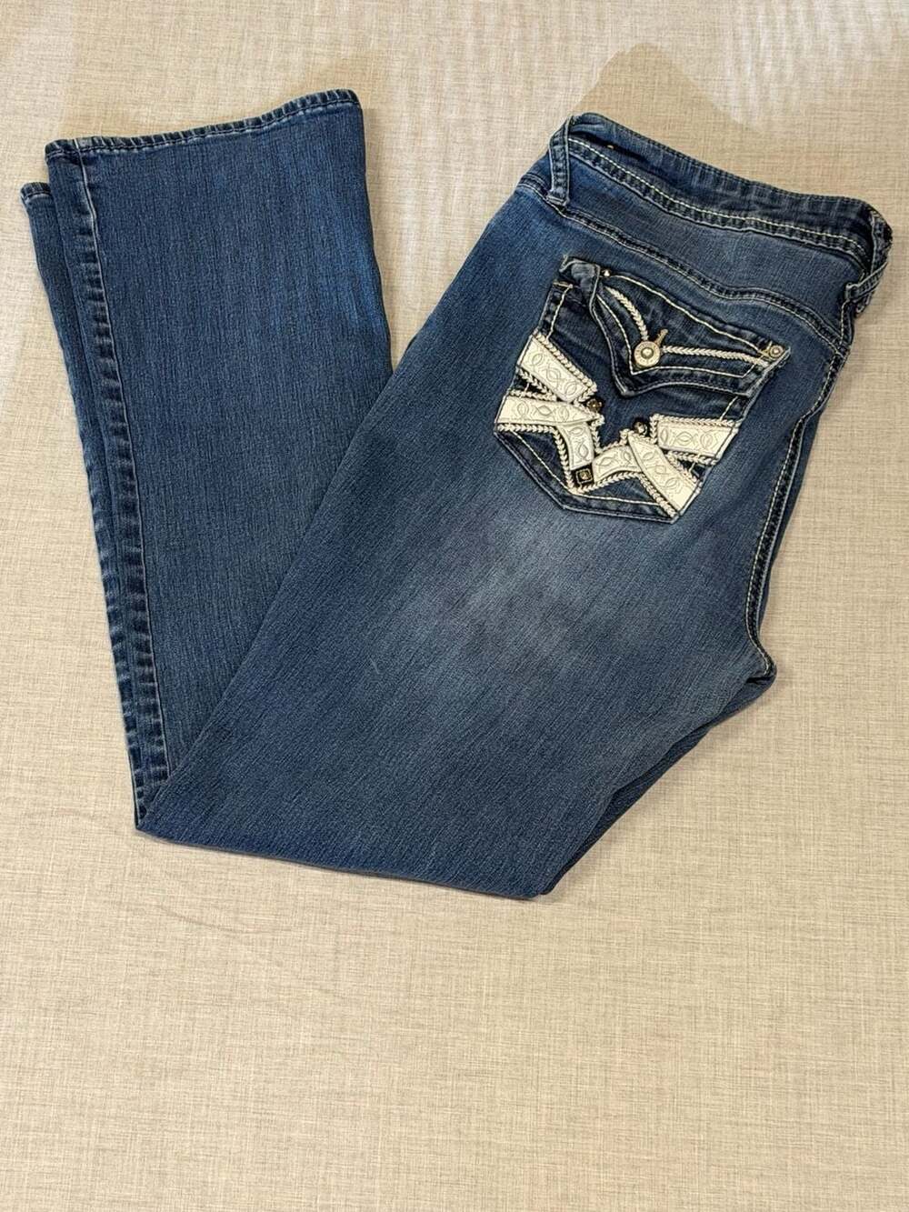 Hydraulic Lola Curvy Bootcut Embroidered Pocket Jeans Size 17/18